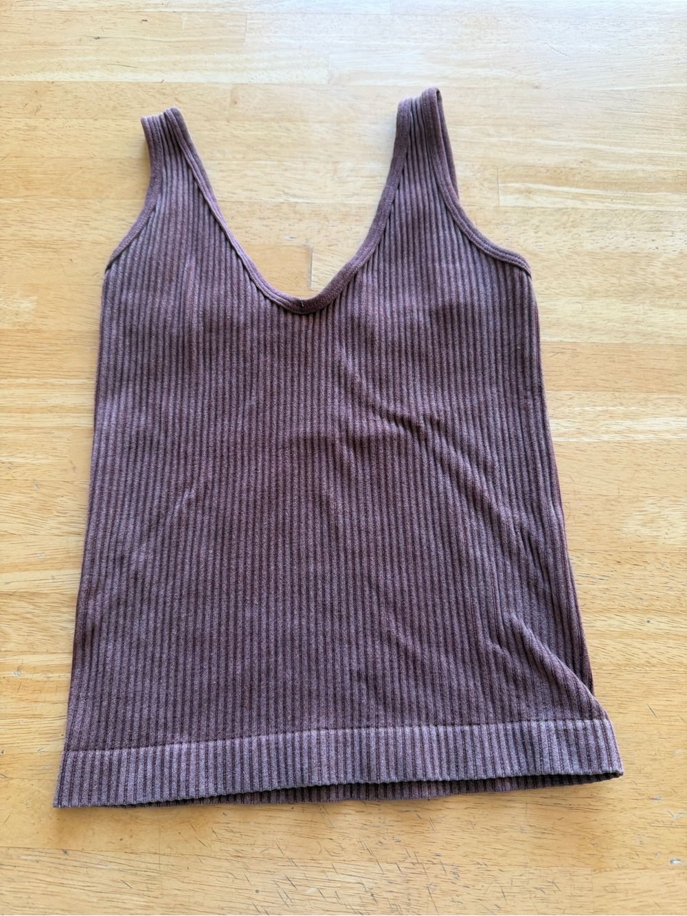 Aura sleeveless Ribbed V-Neck Knit Tank Top- Brown